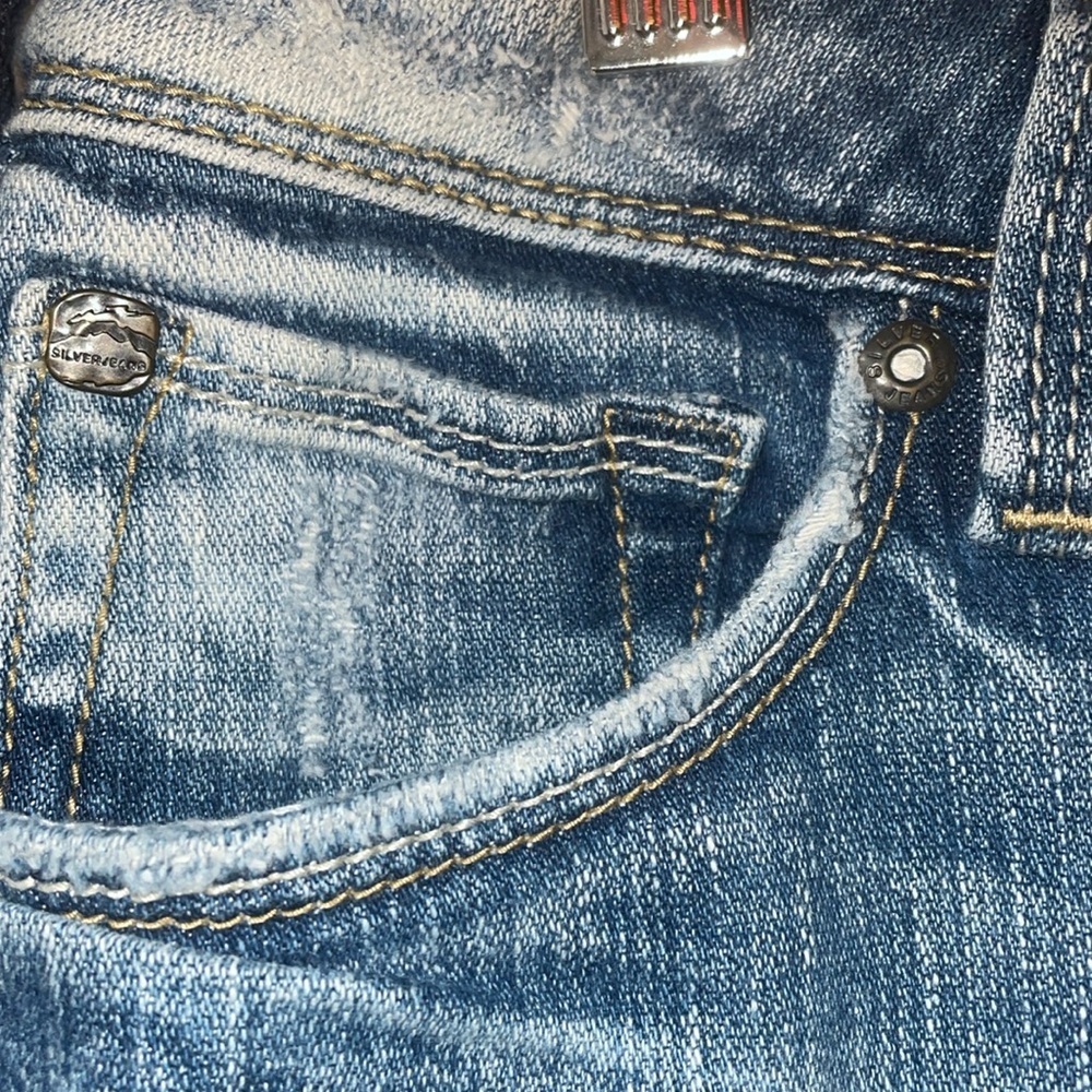 Silver Jeans - Audrey - Picture 6 of 11